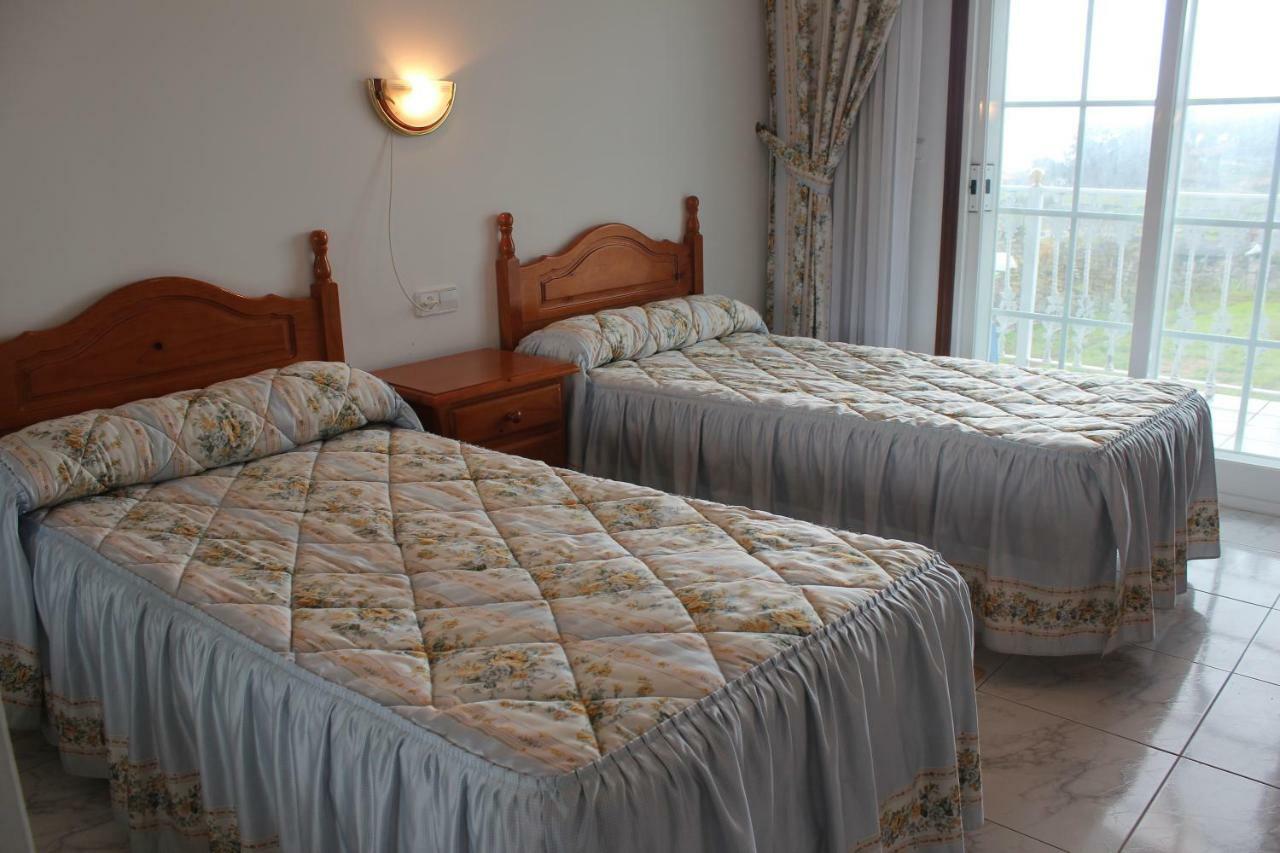 Hotel Casa Rodino Meaño Esterno foto