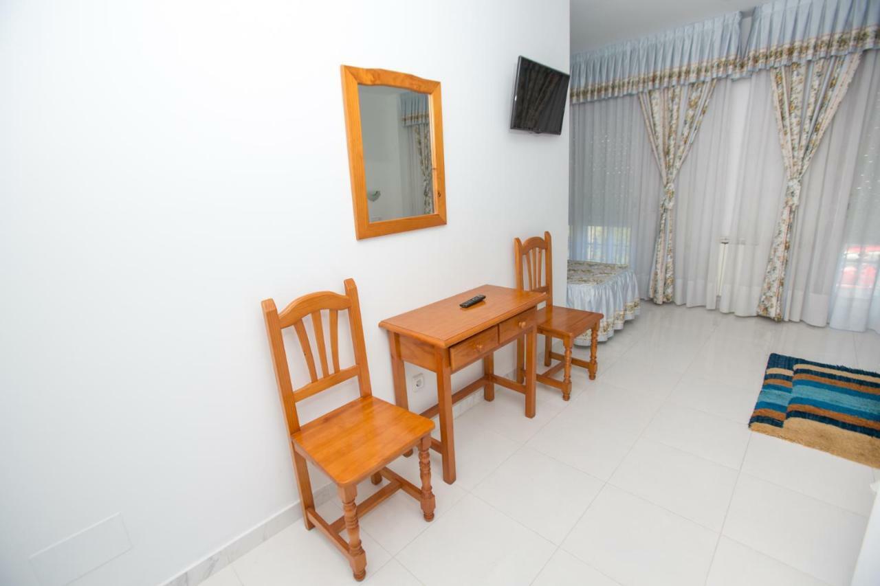 Hotel Casa Rodino Meaño Esterno foto