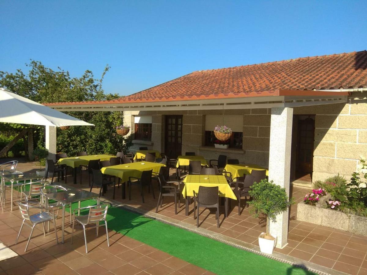 Hotel Casa Rodino Meaño Esterno foto