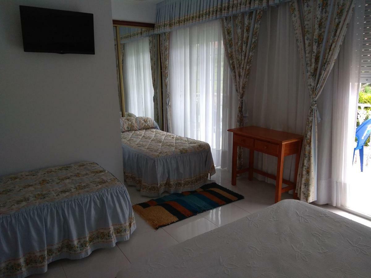 Hotel Casa Rodino Meaño Esterno foto